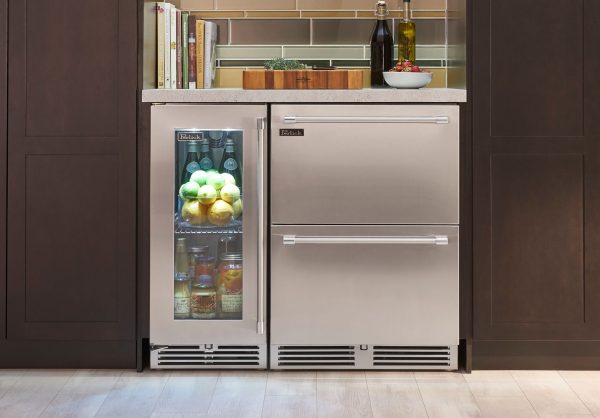 Perlick - 15  Signature Series Indoor Refrigerator with fully integrated panel-ready solid door,  - HP15RS-4 Supply